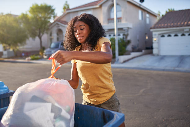 Best Yard Waste Removal  in Ambridge, PA